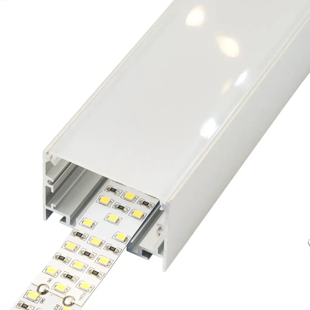 Perfil LED de superficie con opción colgante de 50 mm x 35 mm