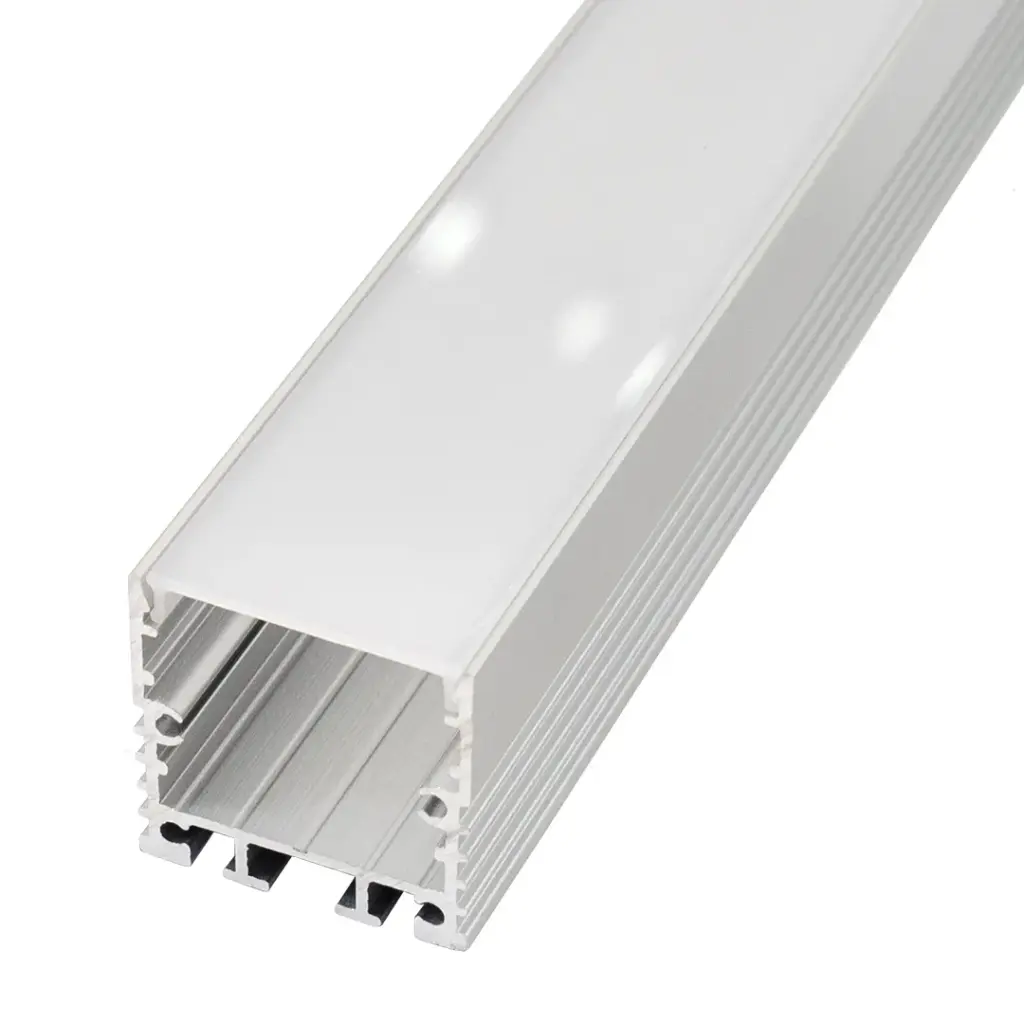 Perfil LED de superficie con opción colgante de 30 mm x 30 mm