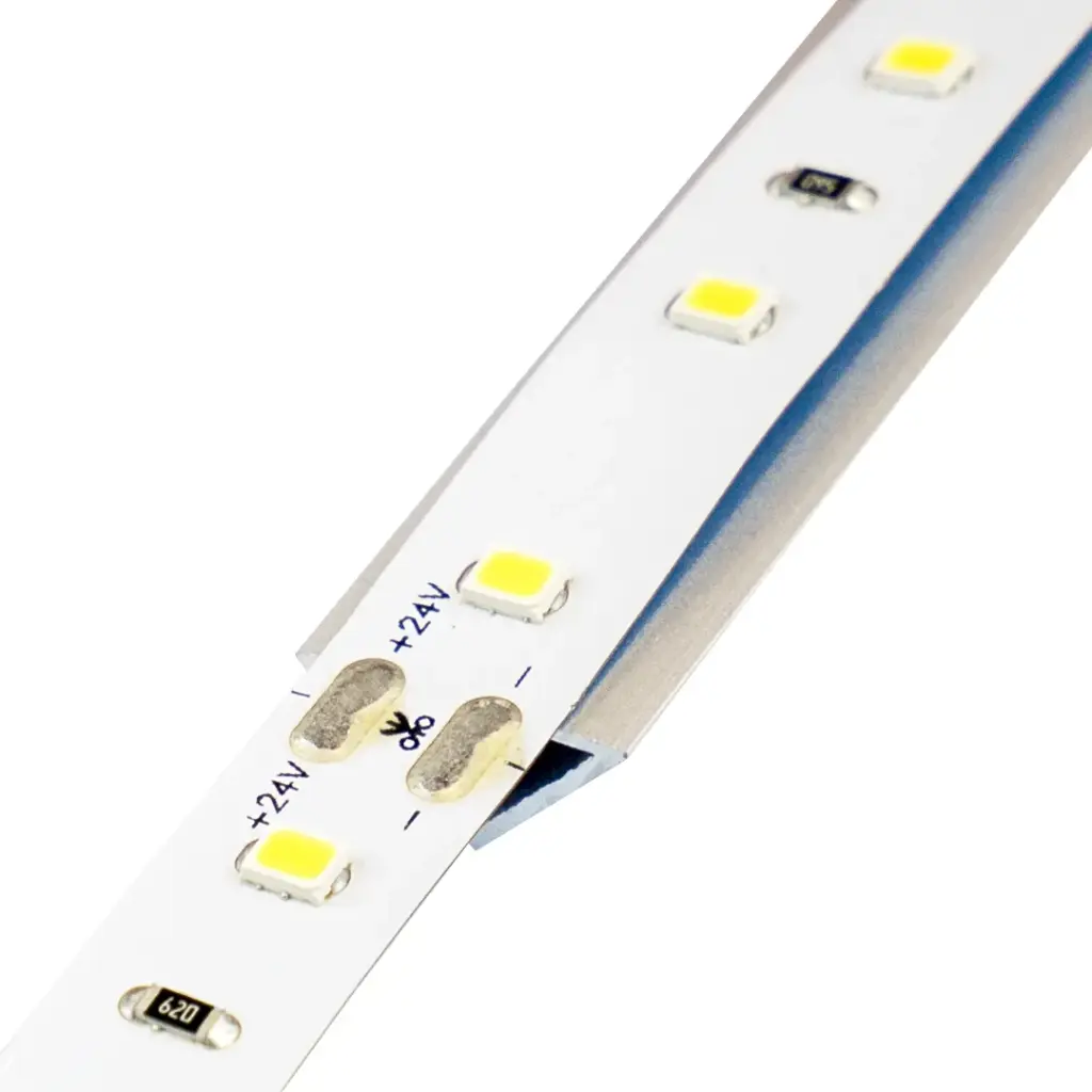 Perfil LED triangular de 14,57 mm x 7,4 mm 