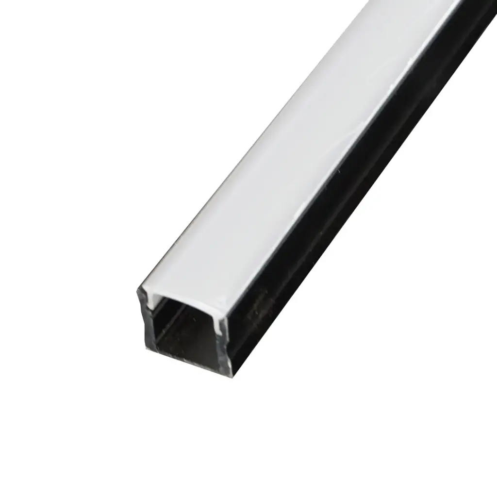 Perfil LED de superficie de 17 mm x 14,5 mm lacado en negro