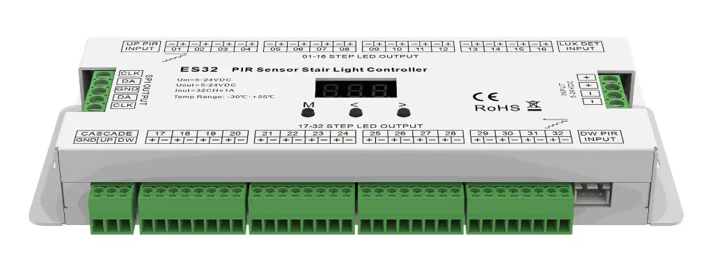 Controlador para escalera con sensor PIR. E32